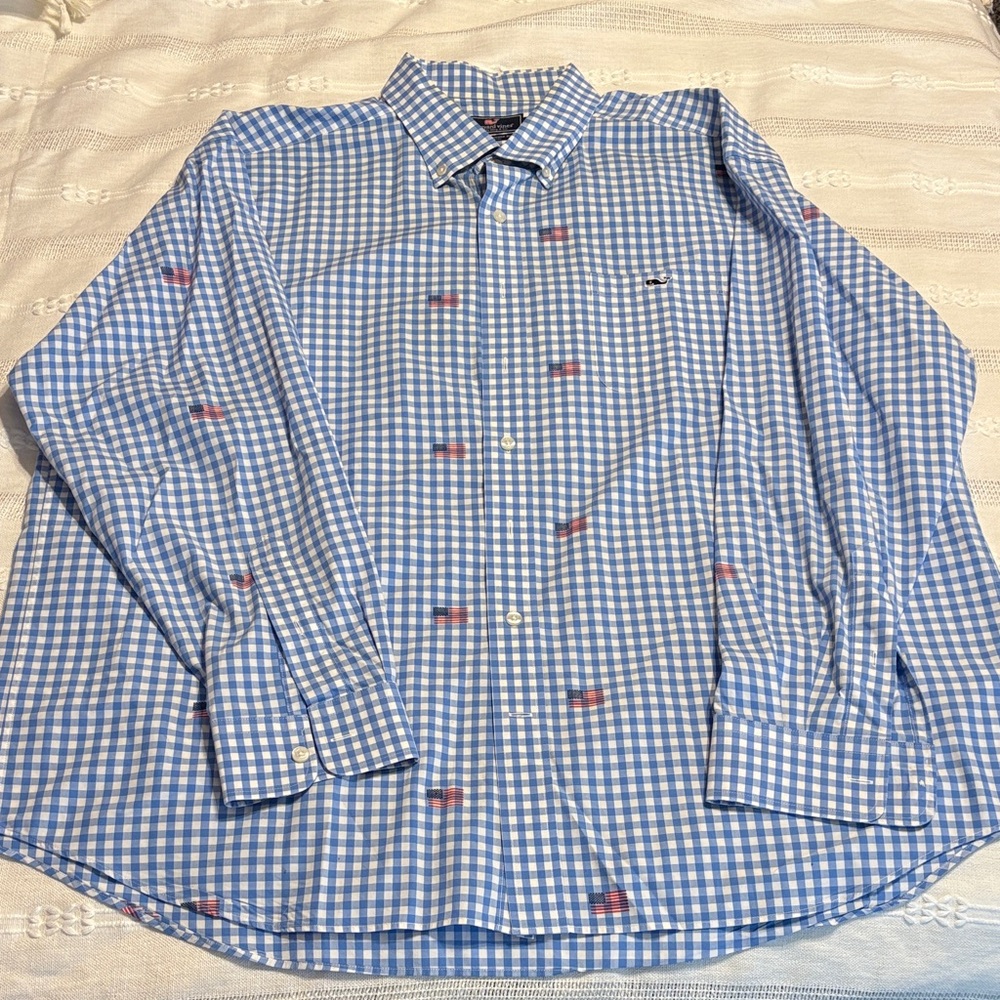 Vineyard Vines Blue and White Checkered Men's Shirt